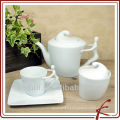 Ensemble de thé en porcelaine de couleur blanche de haute qualité